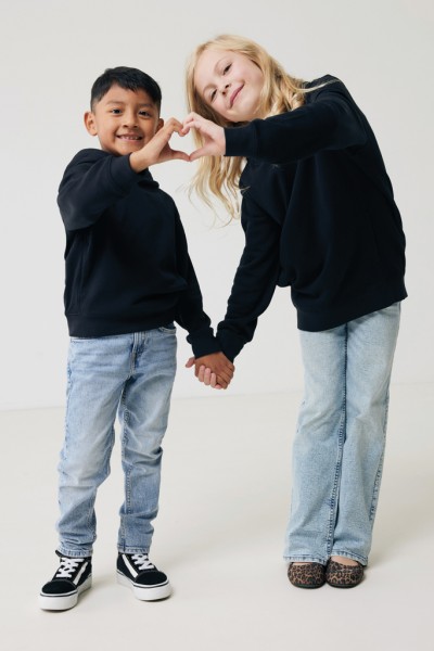 IQONIQ Yengo KidsHoodie mit Seitentaschen aus rec. Baumwolle, schwarz 1112