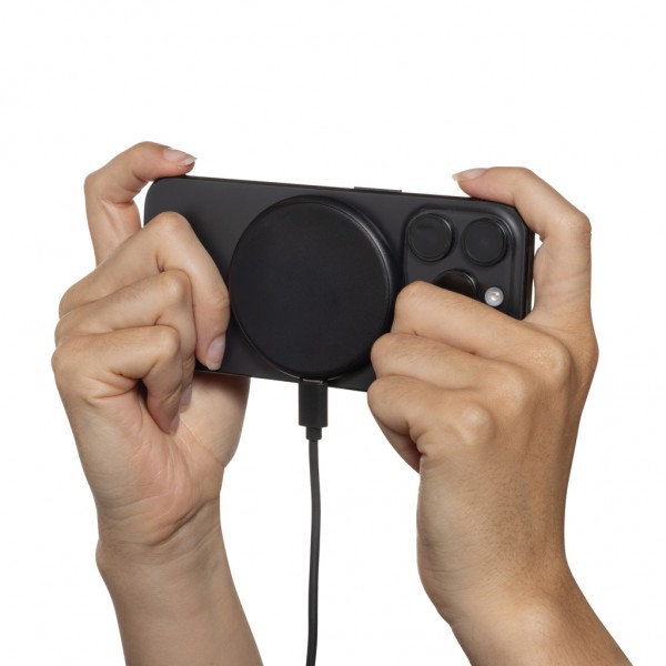 Magnapad magnetisches 3-in-1 15W Ladepad aus RCS rPlastik, schwarz