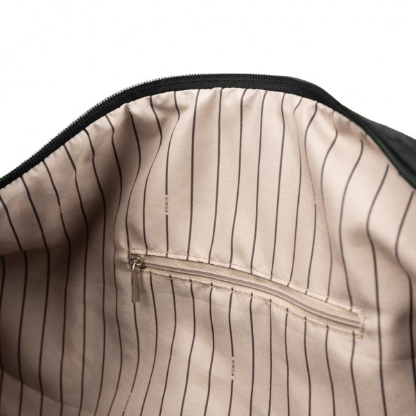 VINGA Marlow Wochenendtasche RCS aus recyceltem Polyester, schwarz