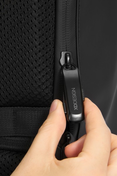 Urban wasserabweisender Flap-Top Rucksack, schwarz