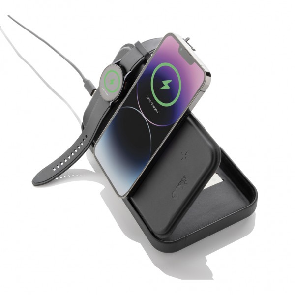 Swiss Peak Travel-Case aus RCS rec. PU mit 3-in-1-Charger, schwarz