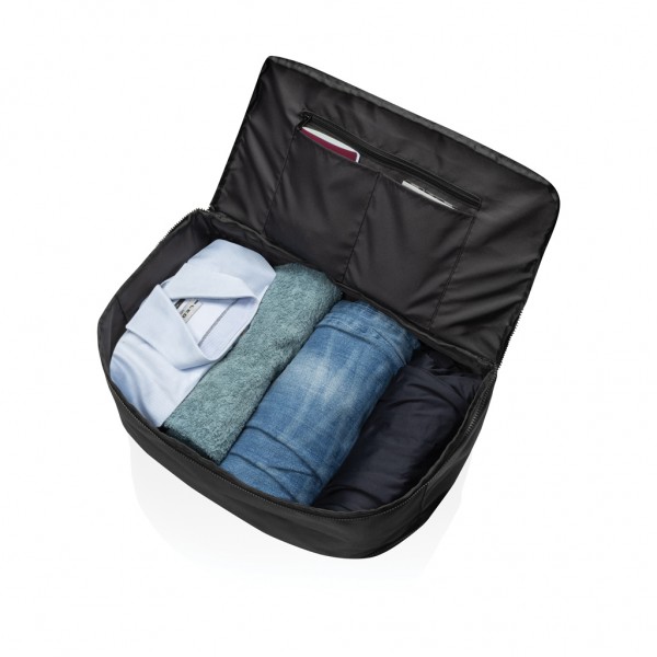 Swiss Peak Aware™ RPET 15,6` Laptop-Wochenendtasche, schwarz