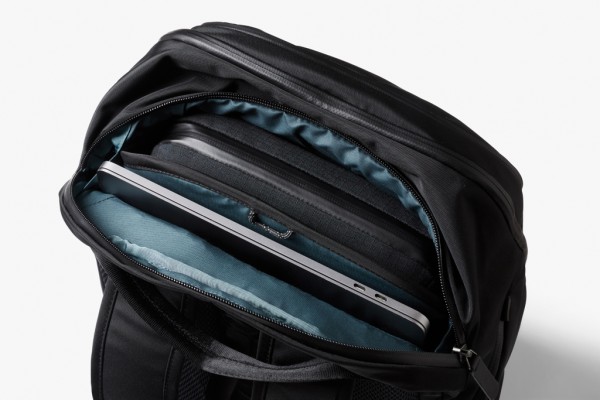 Bellroy Transit Rucksack, schwarz