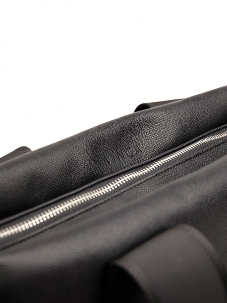 VINGA Bermond Tragetasche aus RCS recyceltem PU, schwarz