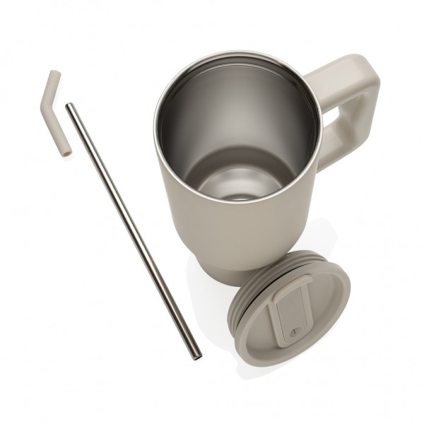 Embrace Deluxe Becher aus RCS recyceltem Edelstahl 900ml, beige