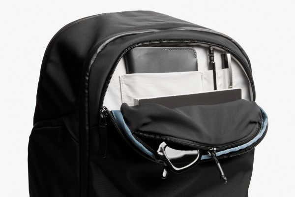 Bellroy Transit Rucksack, schwarz