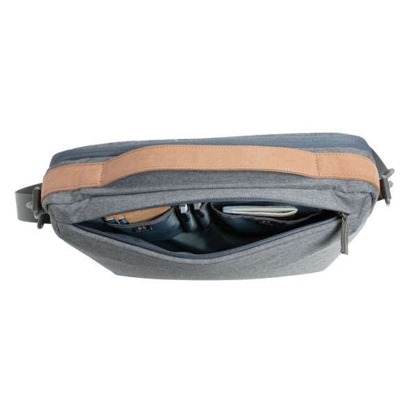 Impact AWARE™ 300D Two-Tone Deluxe 15.6` Laptop-Tasche, grau