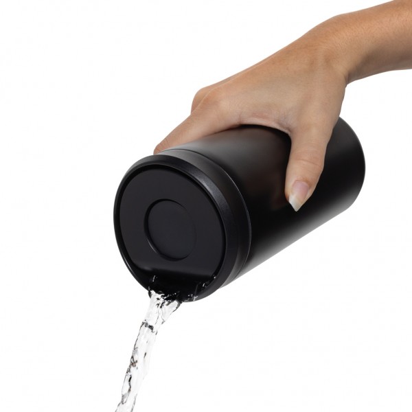 Avira Alix Klickbecher aus RCS rec. Stahl 400ml, schwarz