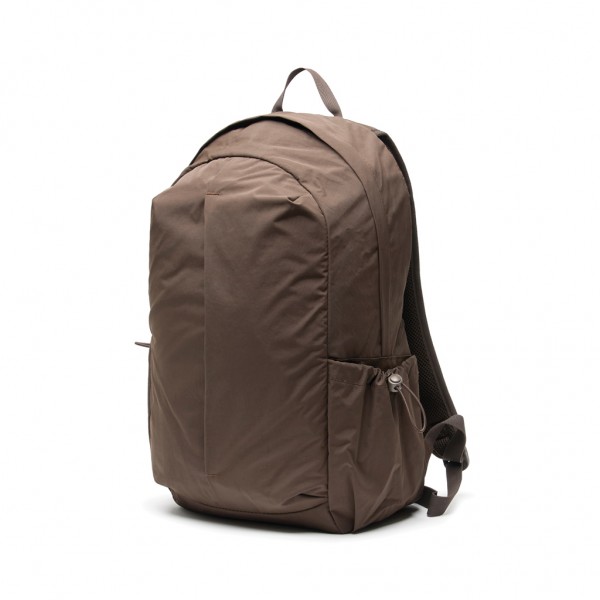 KENTO URBAN 15,6` Rucksack aus RCS recyceltem Nylon, braun