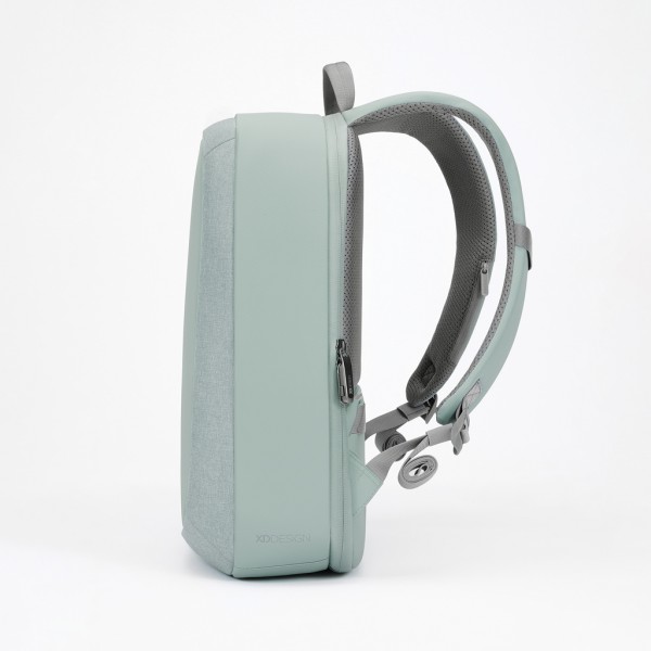 Bobby Edge, Iceberg green