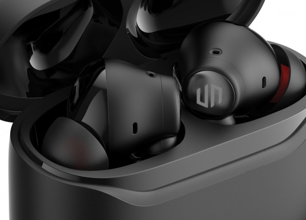 Urban Vitamin Ventura Hybrid ANC & ENC Ohrhörer aus RCS ABS, schwarz