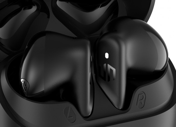 Urban Vitamin Santa Clara ENC-Ohrhörer aus RCS rec. ABS, schwarz