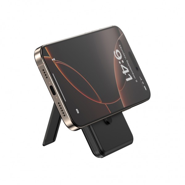 Urban Vitamin Redwood 5-in-1 5.000mAh 20W PD magn. Powerbank, schwarz